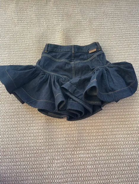 denim mini skirt 