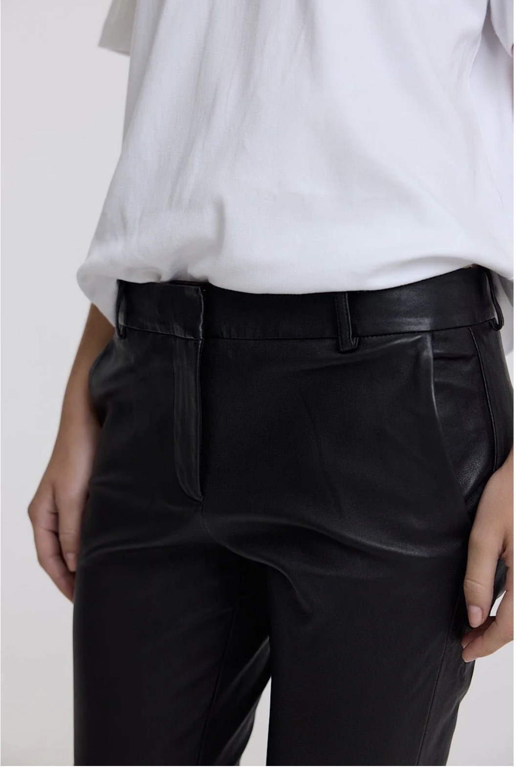 The Label Stretch Boyfriend jogger style black leather pants