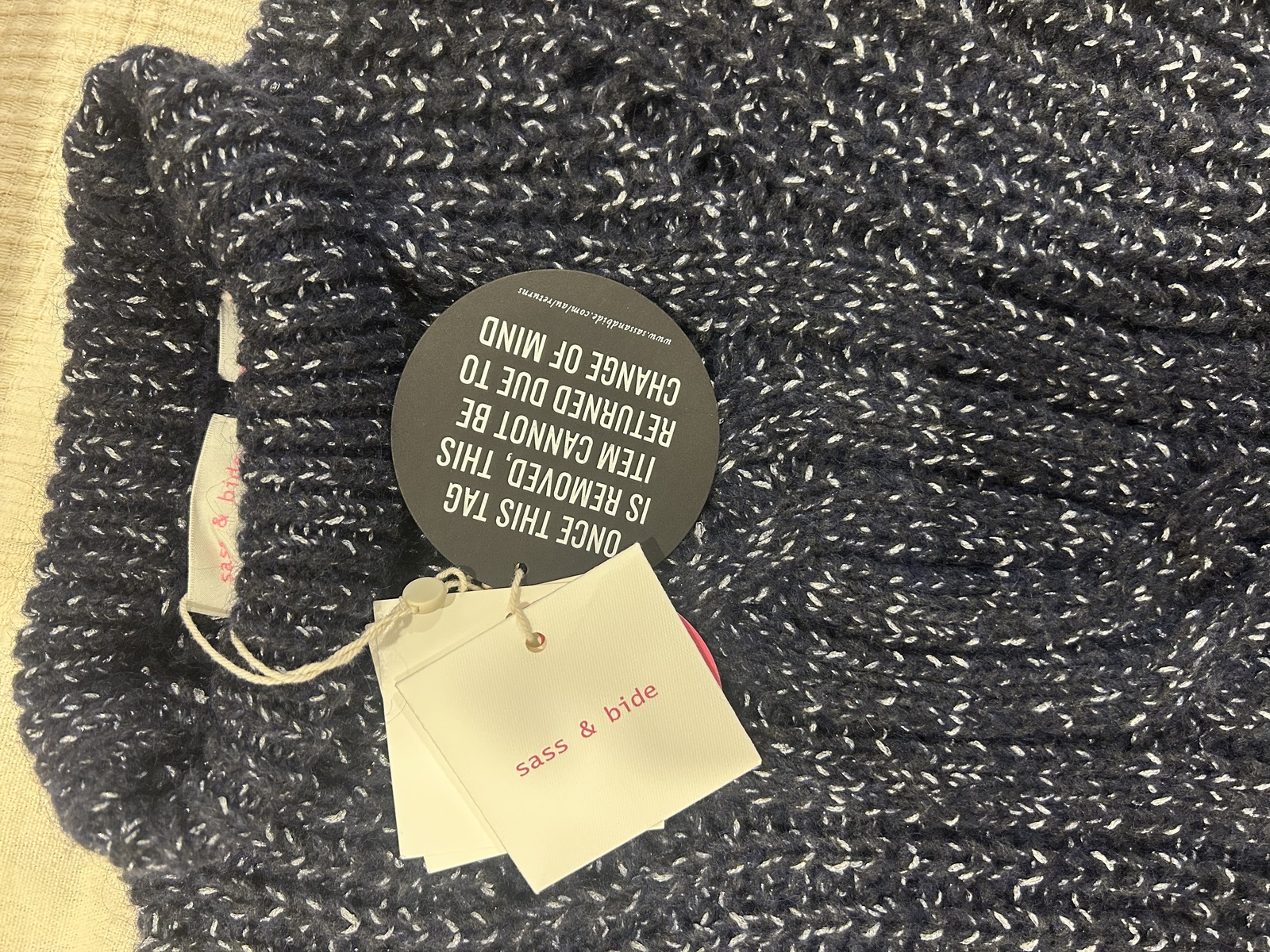 mystery of life knit - Navy xxs