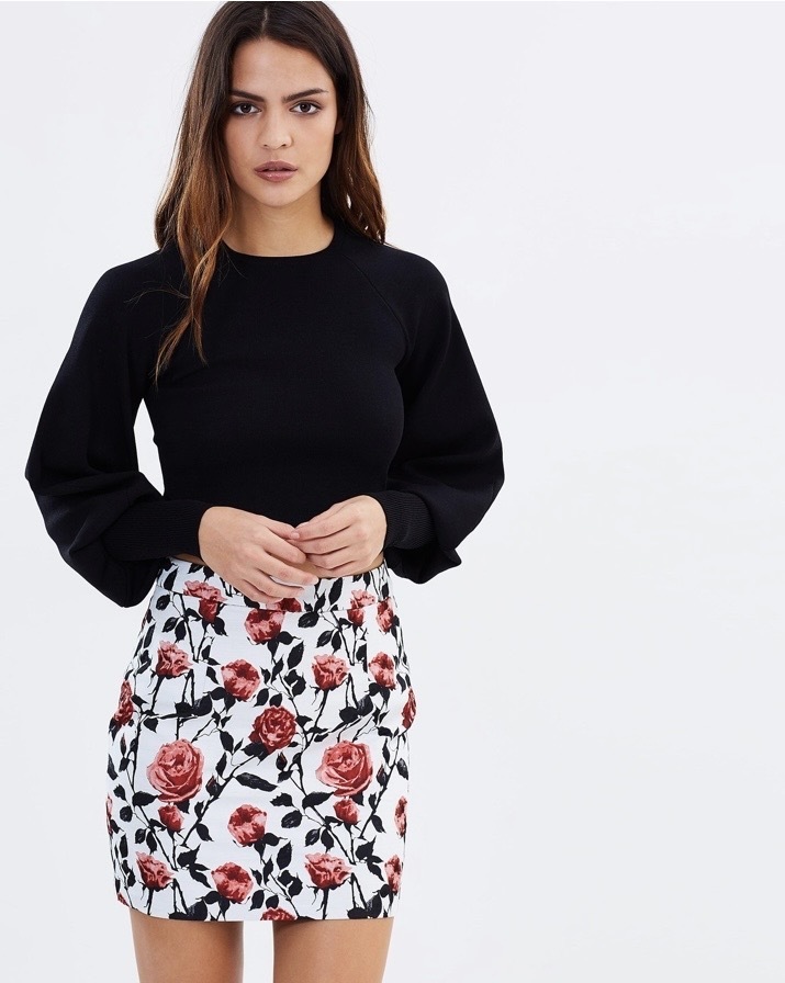 Case of Roses Skirt size AU10