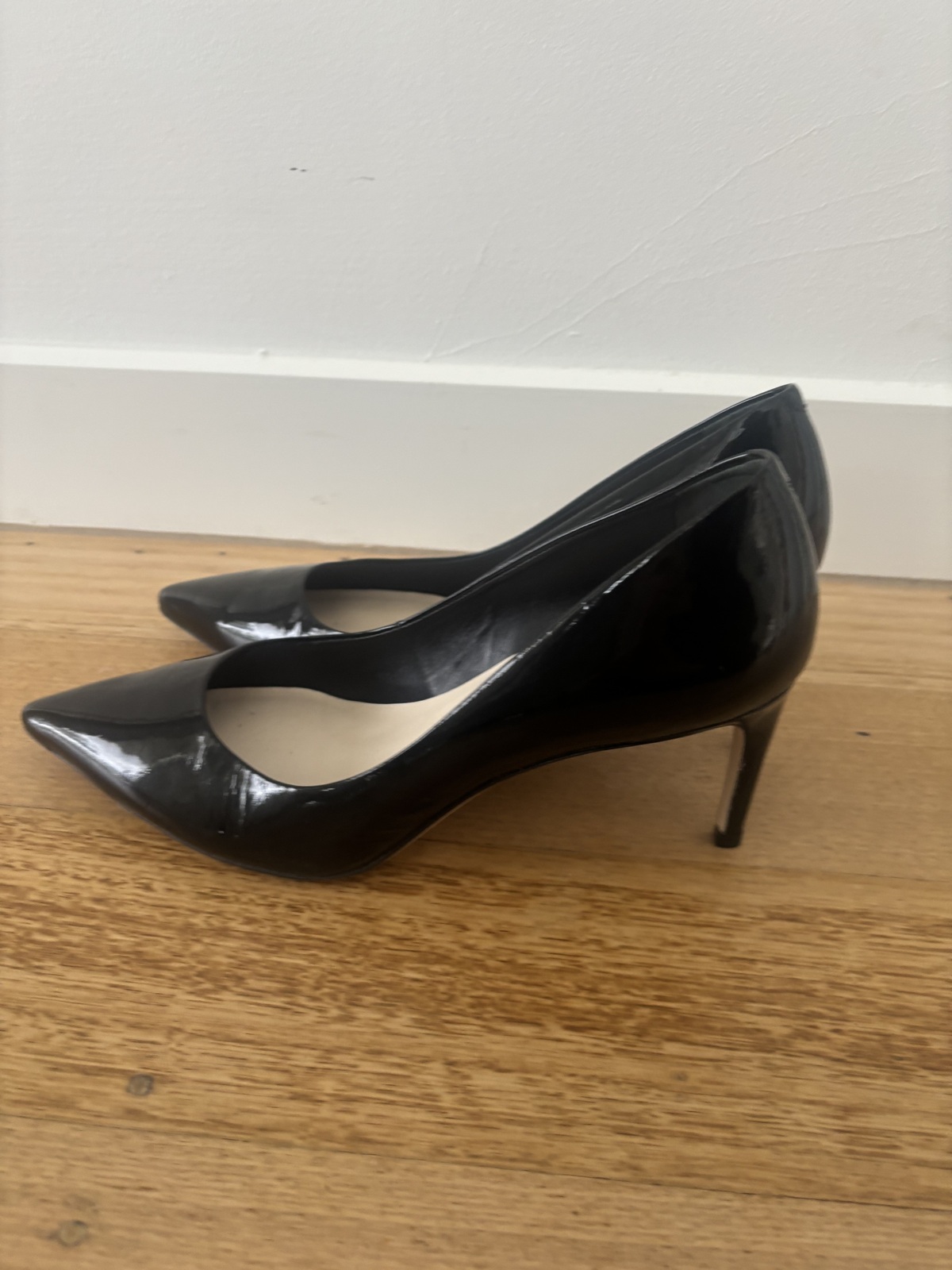 Kitten heel 