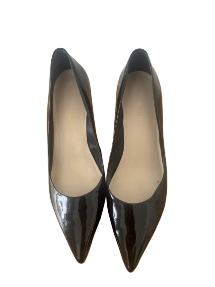 Kitten heel 
