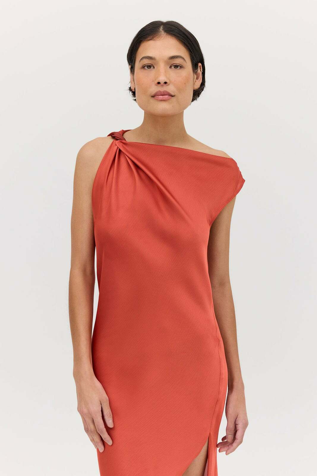 CORAL CHIFFON FORM DRESS