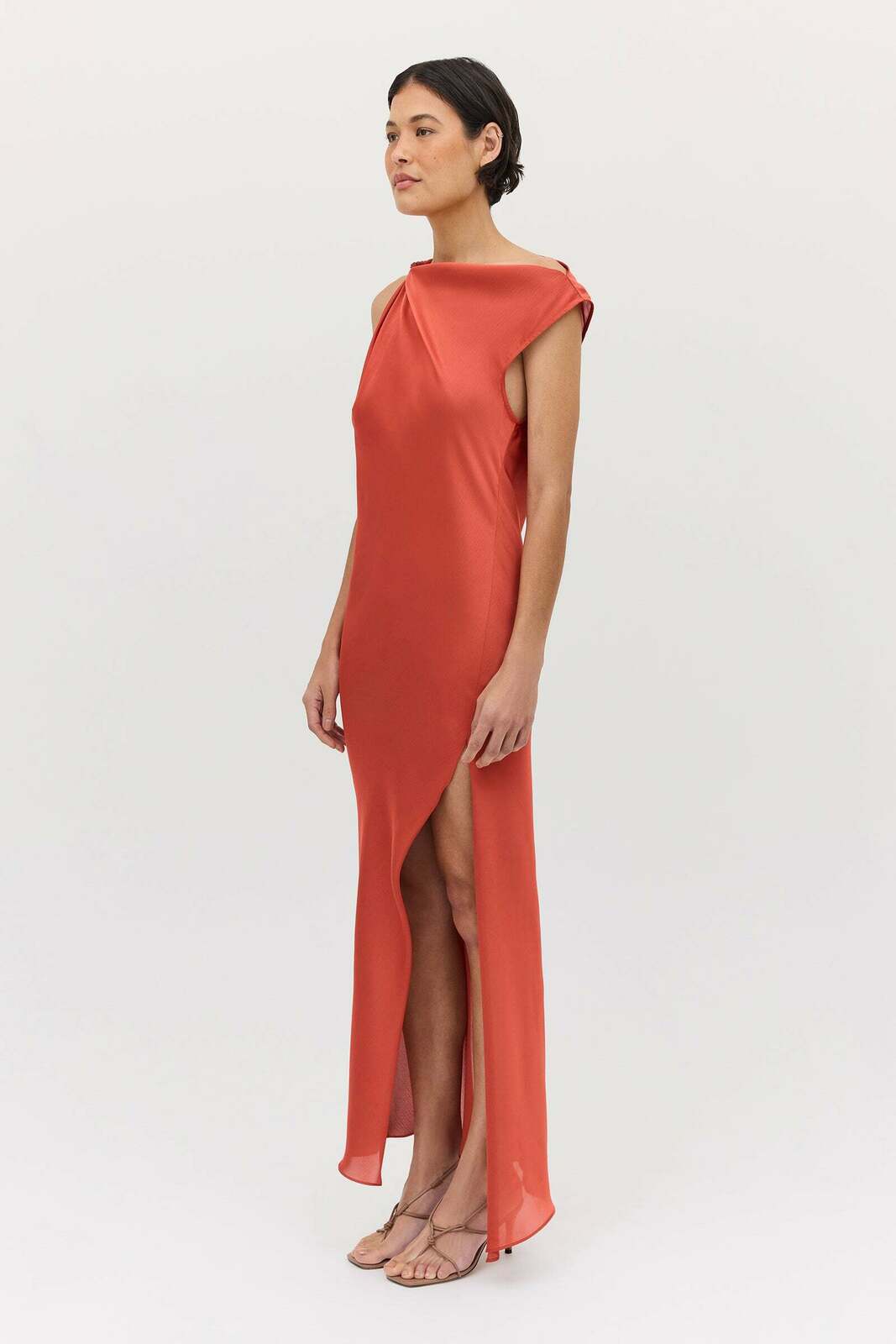 CORAL CHIFFON FORM DRESS