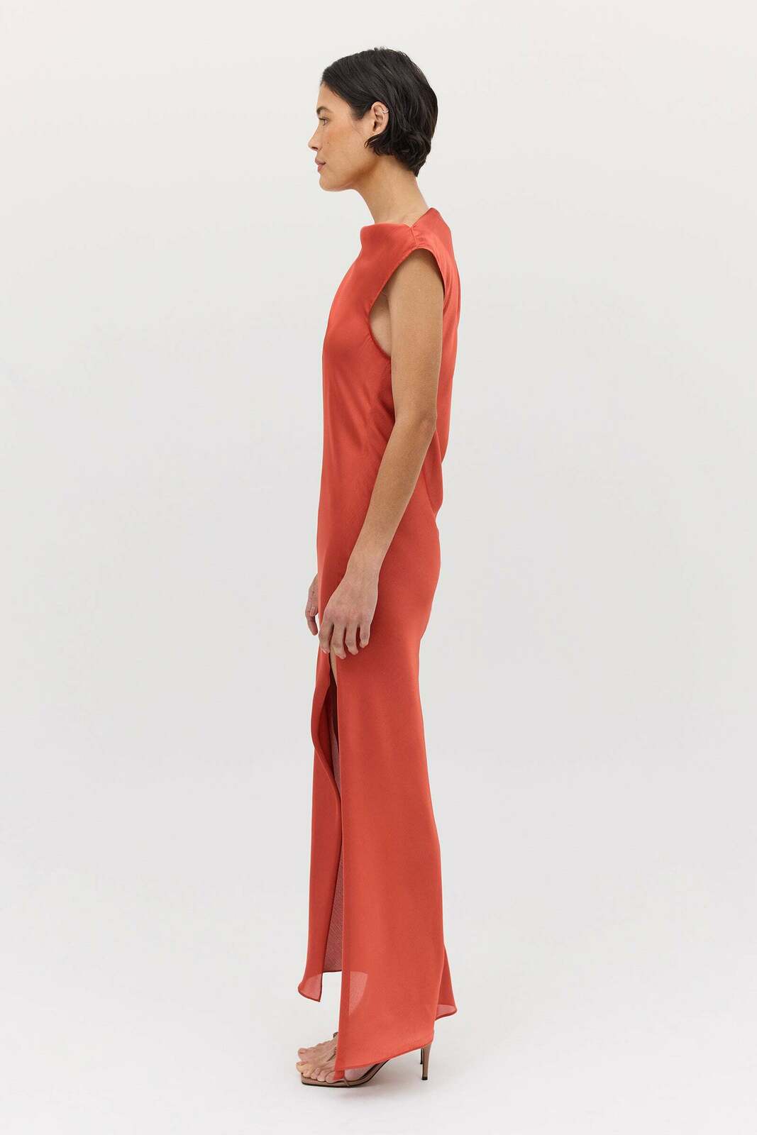 CORAL CHIFFON FORM DRESS