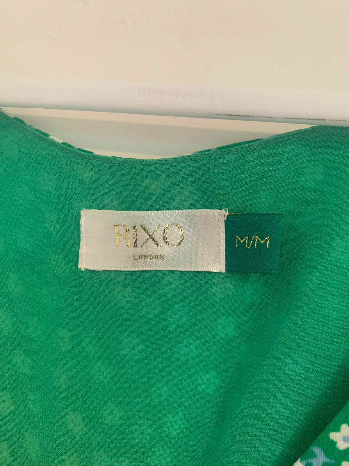 Kikki Retro Micro Floral Top in Green Viscose