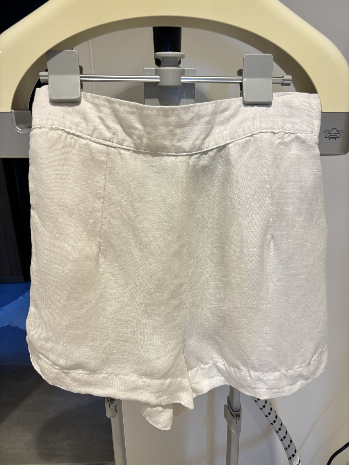 High Waisted Silk Linen Short in White