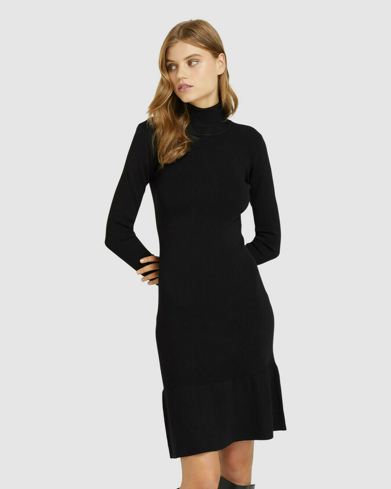 SCARLETTE TURTLE NECK KNITTED DRESS Green size 10