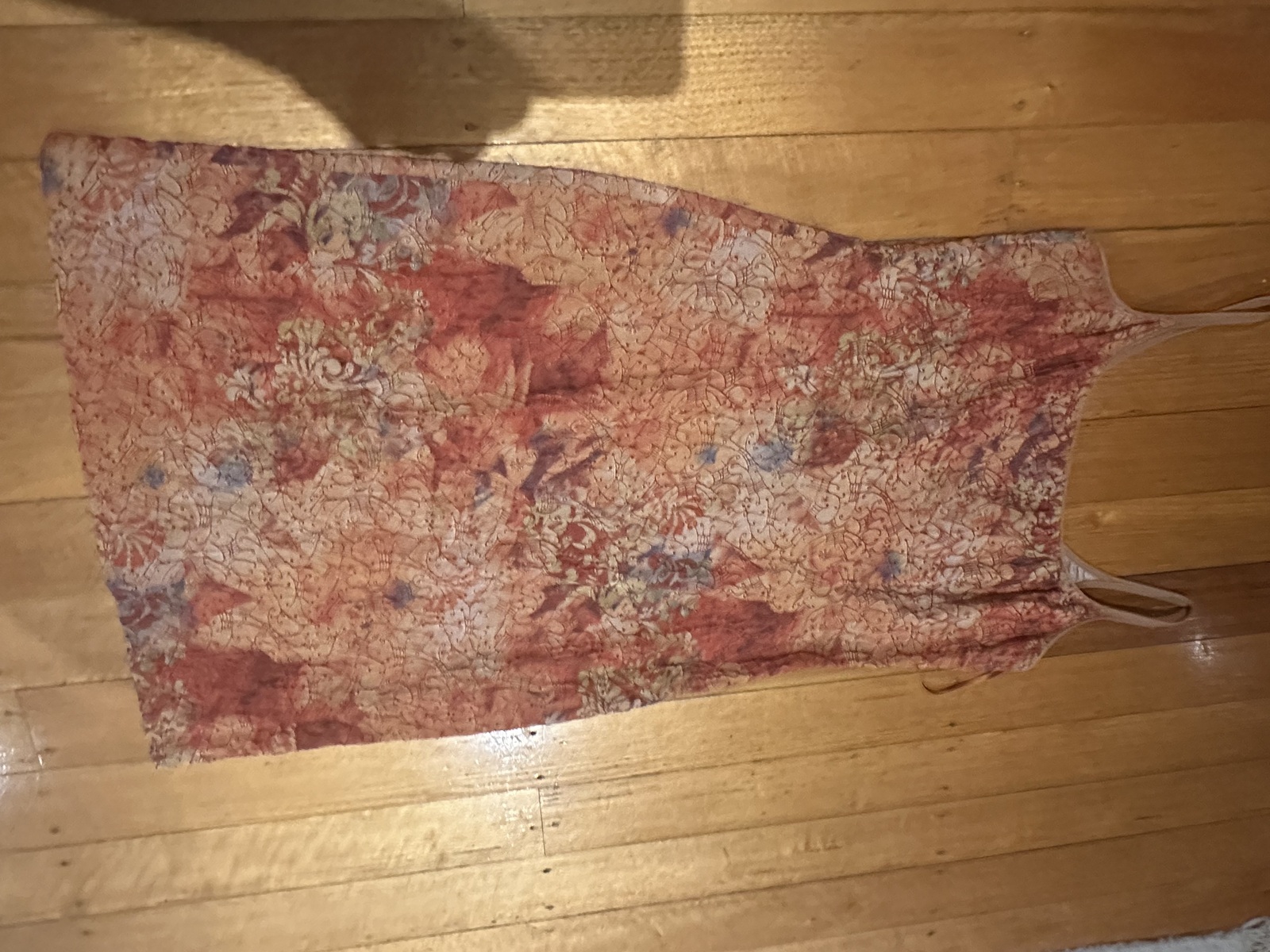 Fun dress size 14, as new condition.