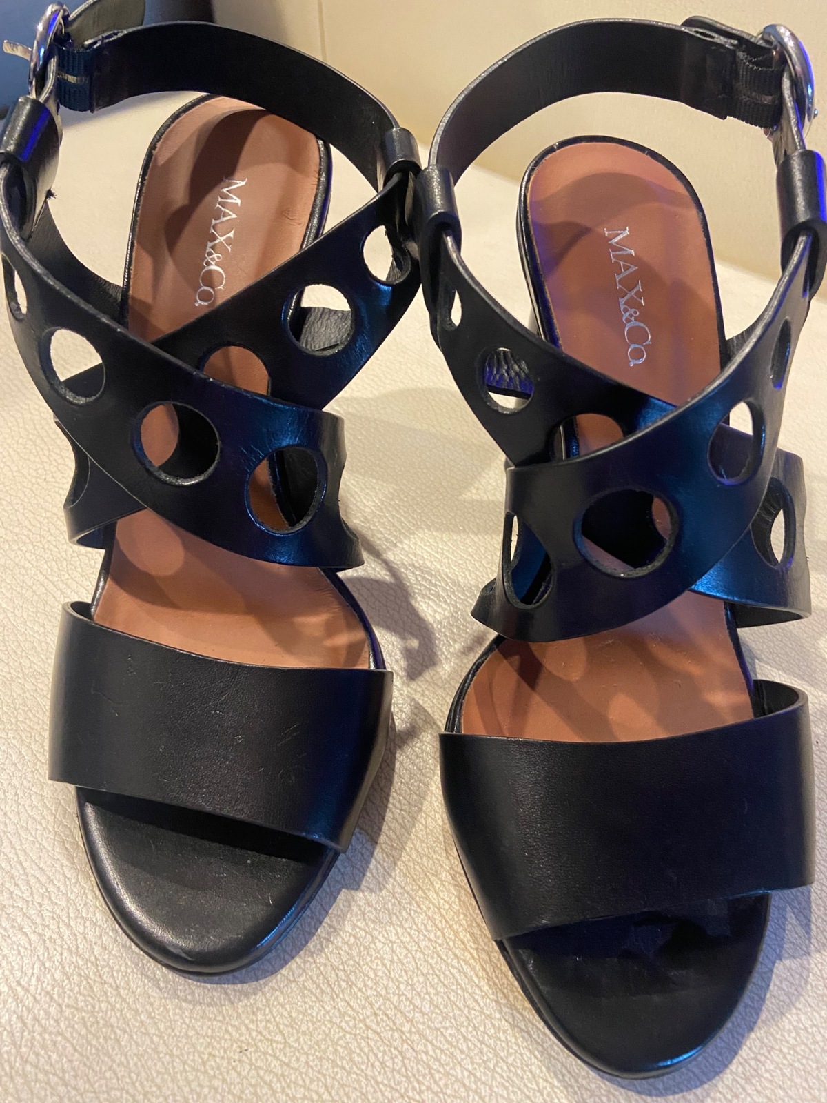 Black Sandals- Size EU 38