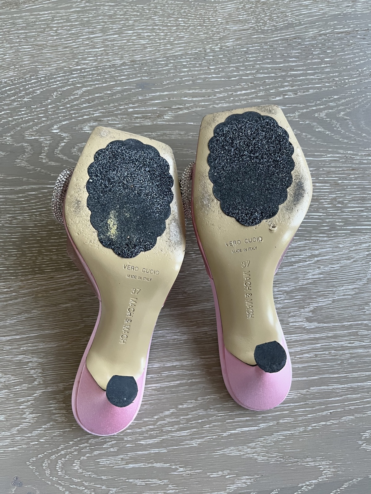 Heels size 37