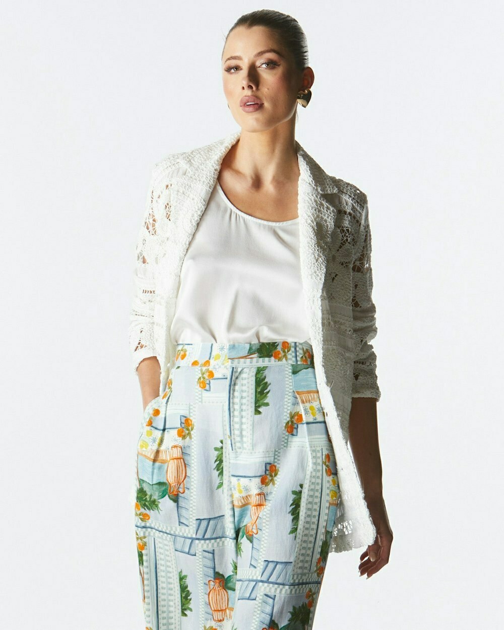 Worth It Lace Blazer (BNWT)