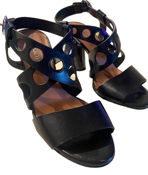 Black Sandals- Size EU 38
