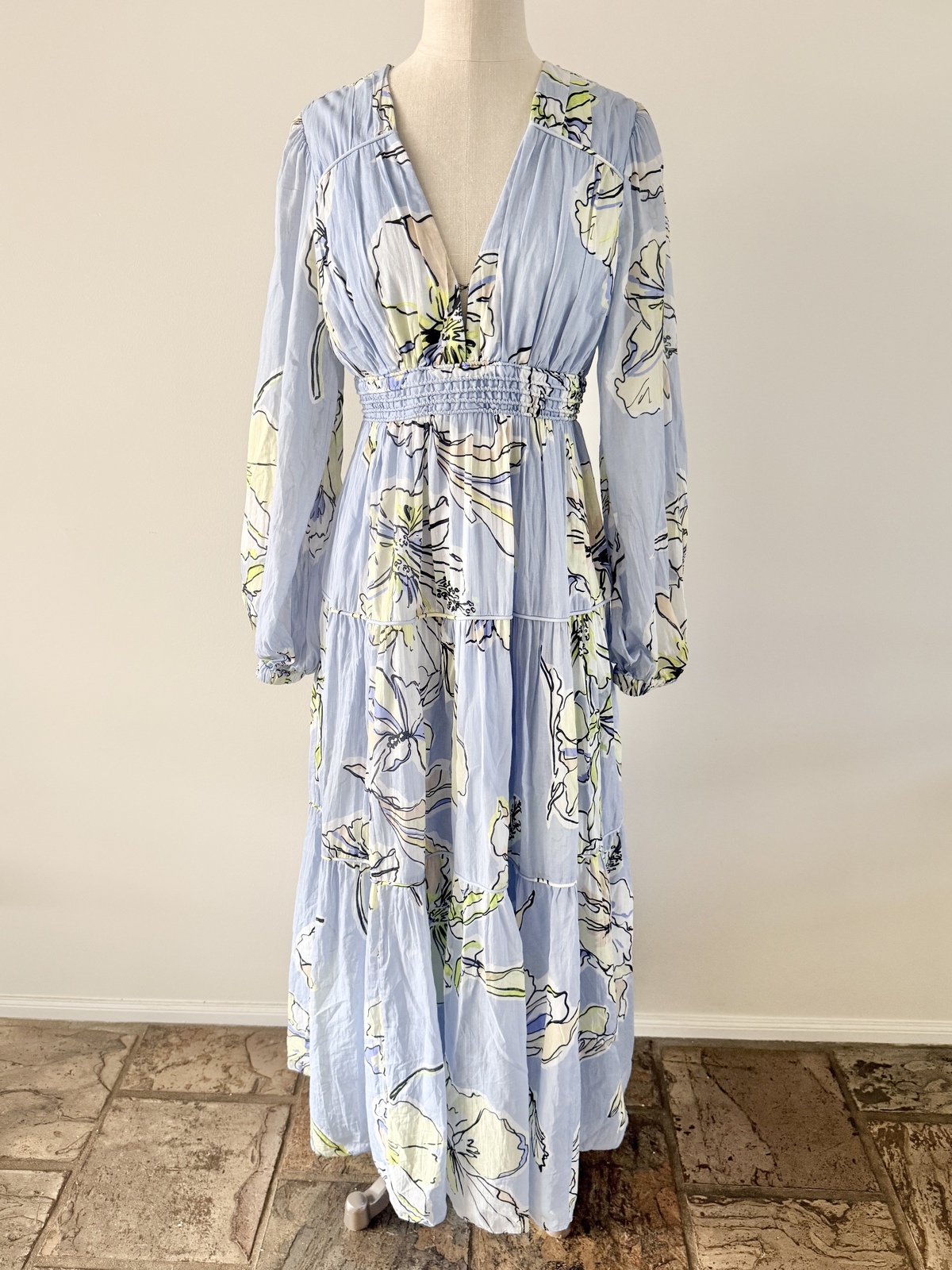 Romantica maxi with long sleeves - botanical print - size 12 - worn once