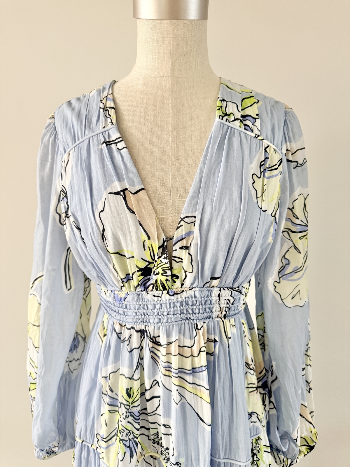 Romantica maxi with long sleeves - botanical print - size 12 - worn once