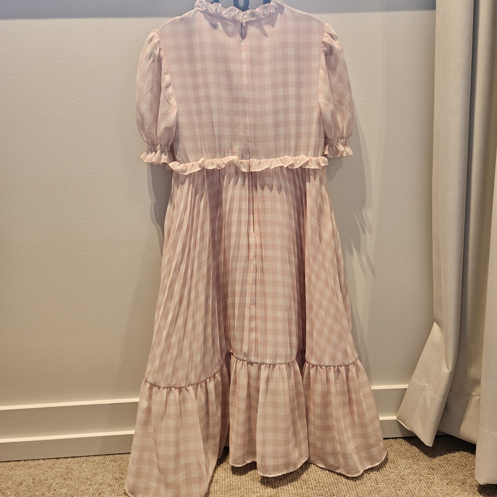 Girls smocked dress size7-8