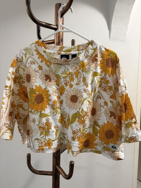 Cropped Sunflower Tee