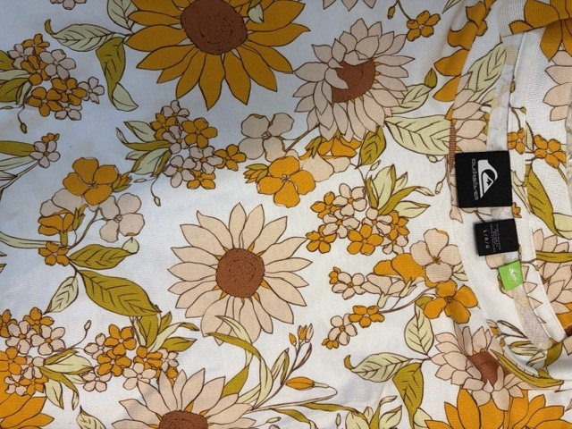 Cropped Sunflower Tee