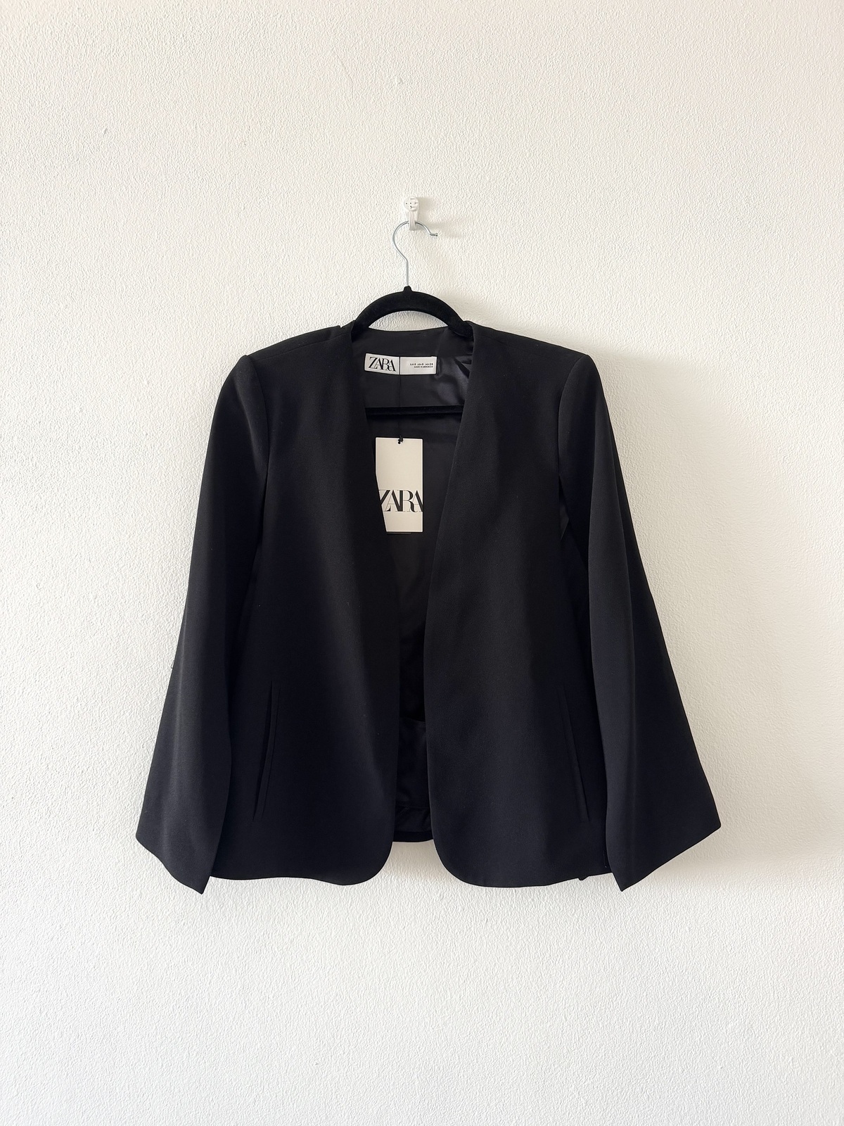 Black Cape Blazer Jacket Size S BNWT 