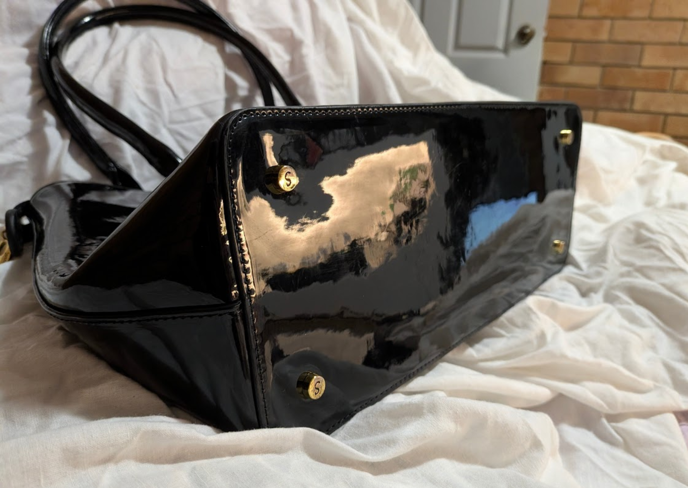 Beverly Hills Black Patent Leather Handbag - Gold Baroque Motif