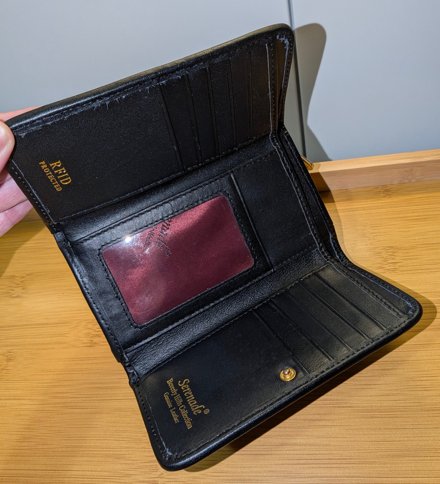 Beverly Hills Collection Black Patent Croc-Embossed Wallet/Purse