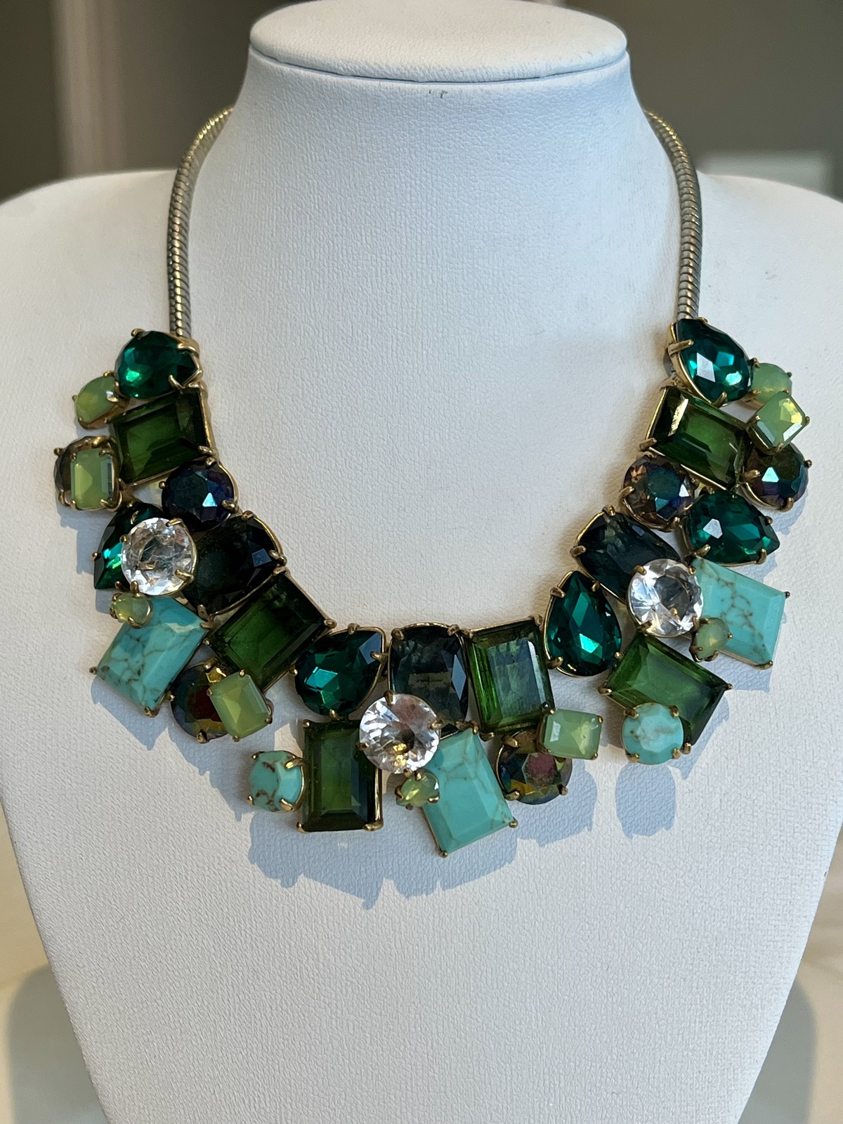 CASCADE NECKLACE WITH MULTI-TONED GREEN & TURQUOISE CRYSTALS