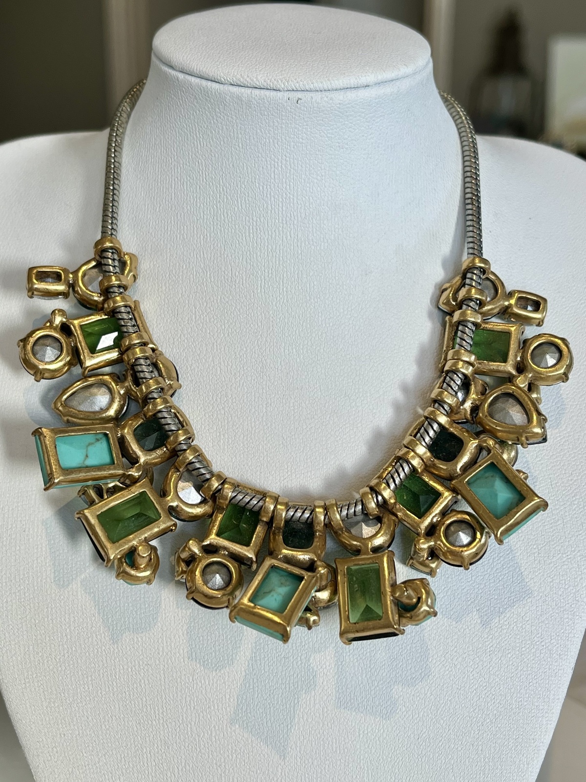 CASCADE NECKLACE WITH MULTI-TONED GREEN & TURQUOISE CRYSTALS