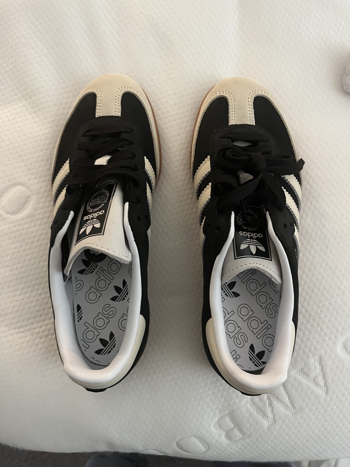 Samba OG — Women’s (Black/White/Gum)