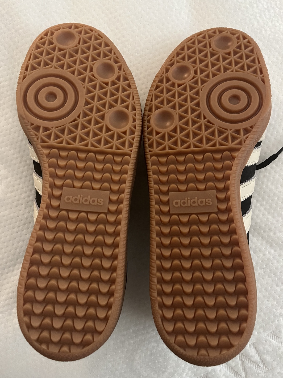 Samba OG — Women’s (Black/White/Gum)