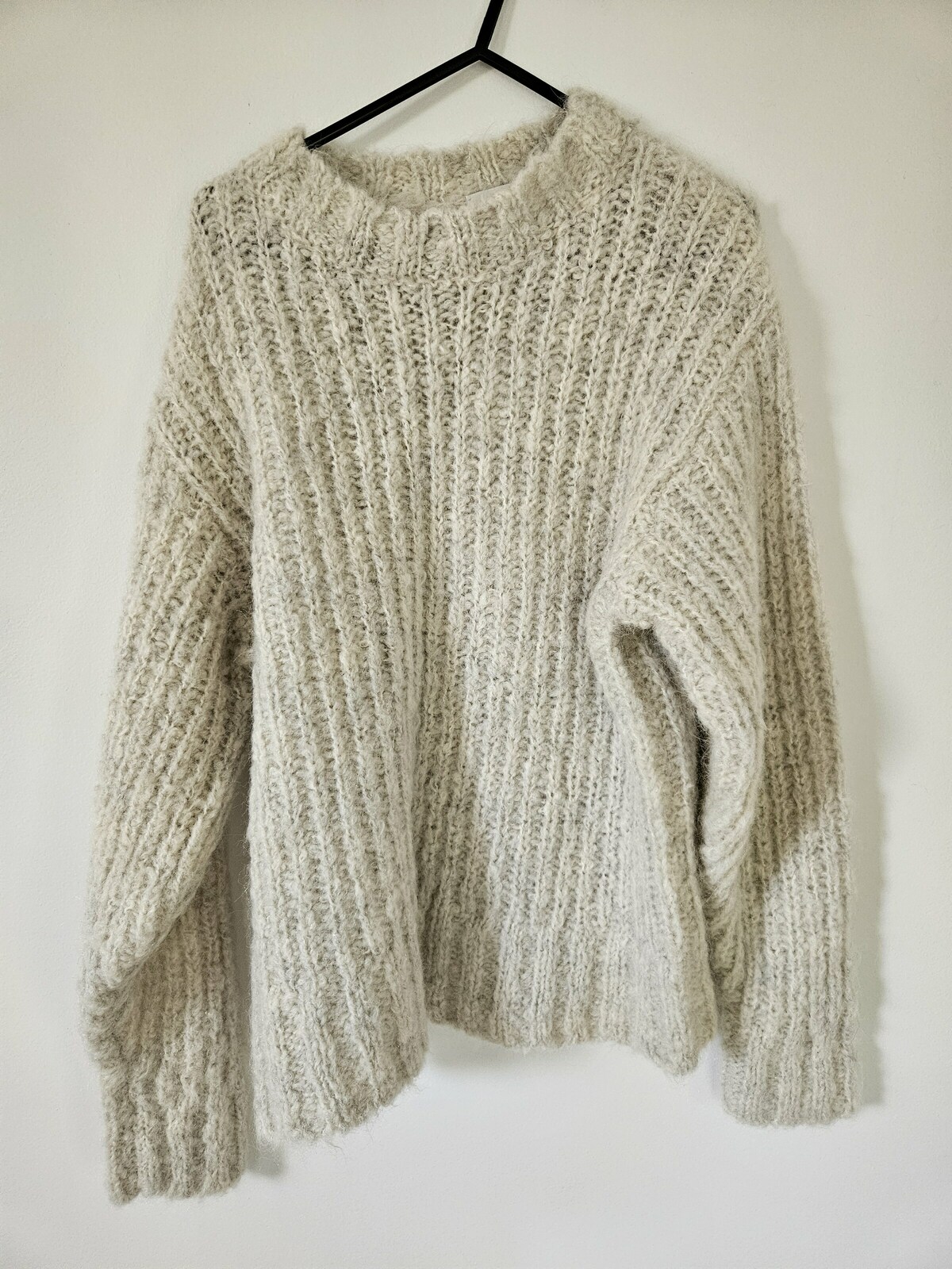 Wool/Alpaca blend knit sweater 
