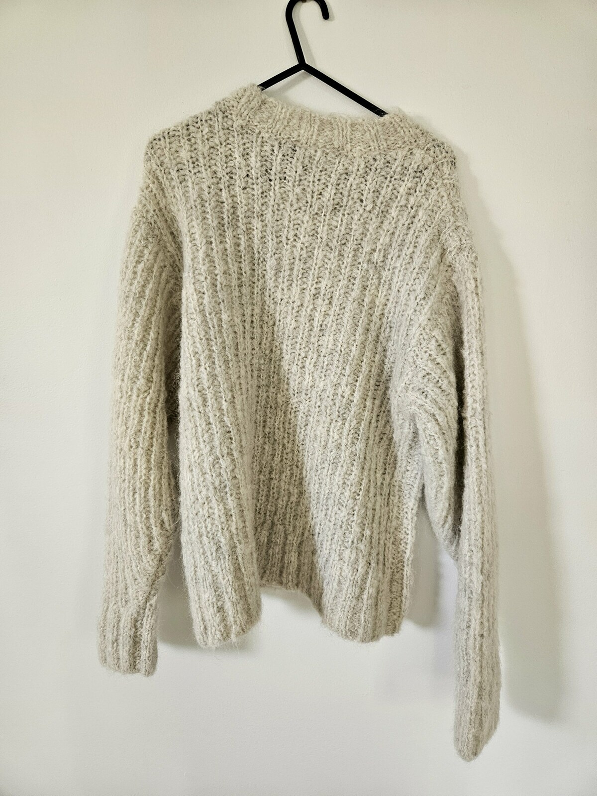 Wool/Alpaca blend knit sweater 