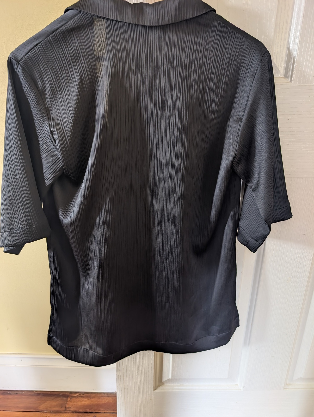 Plisse Short Sleeve Top Black