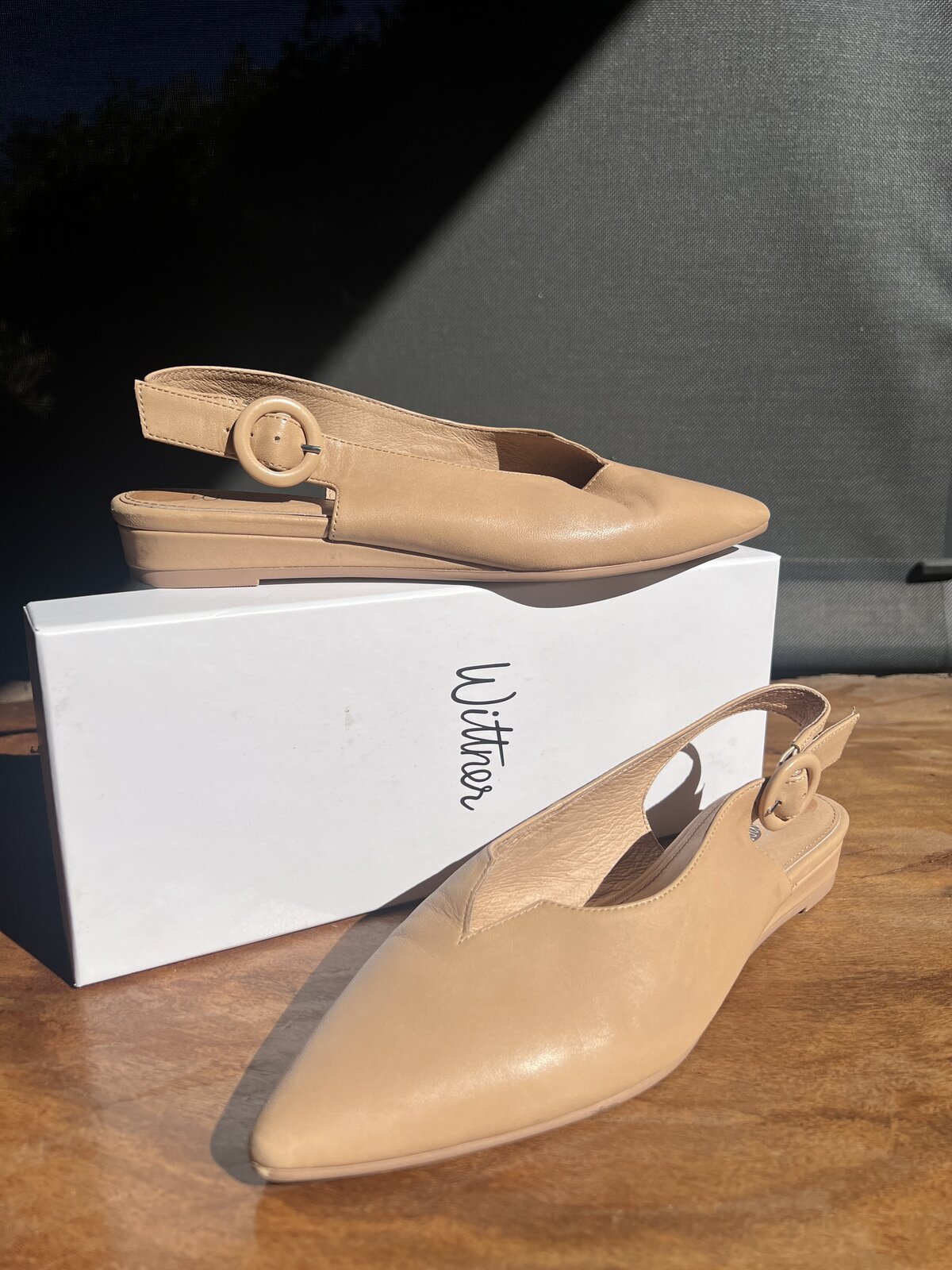 Alvin Sandals