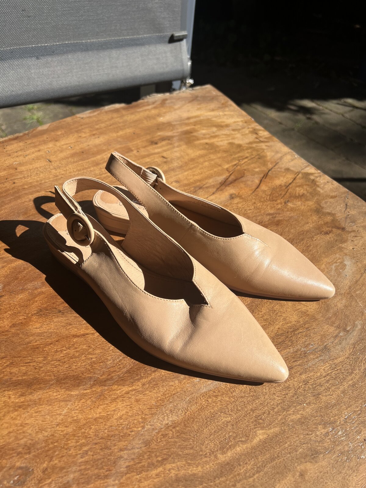 Alvin Sandals