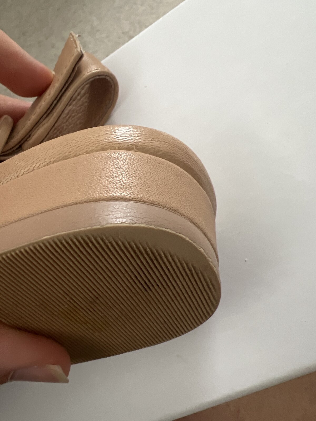 Alvin Sandals