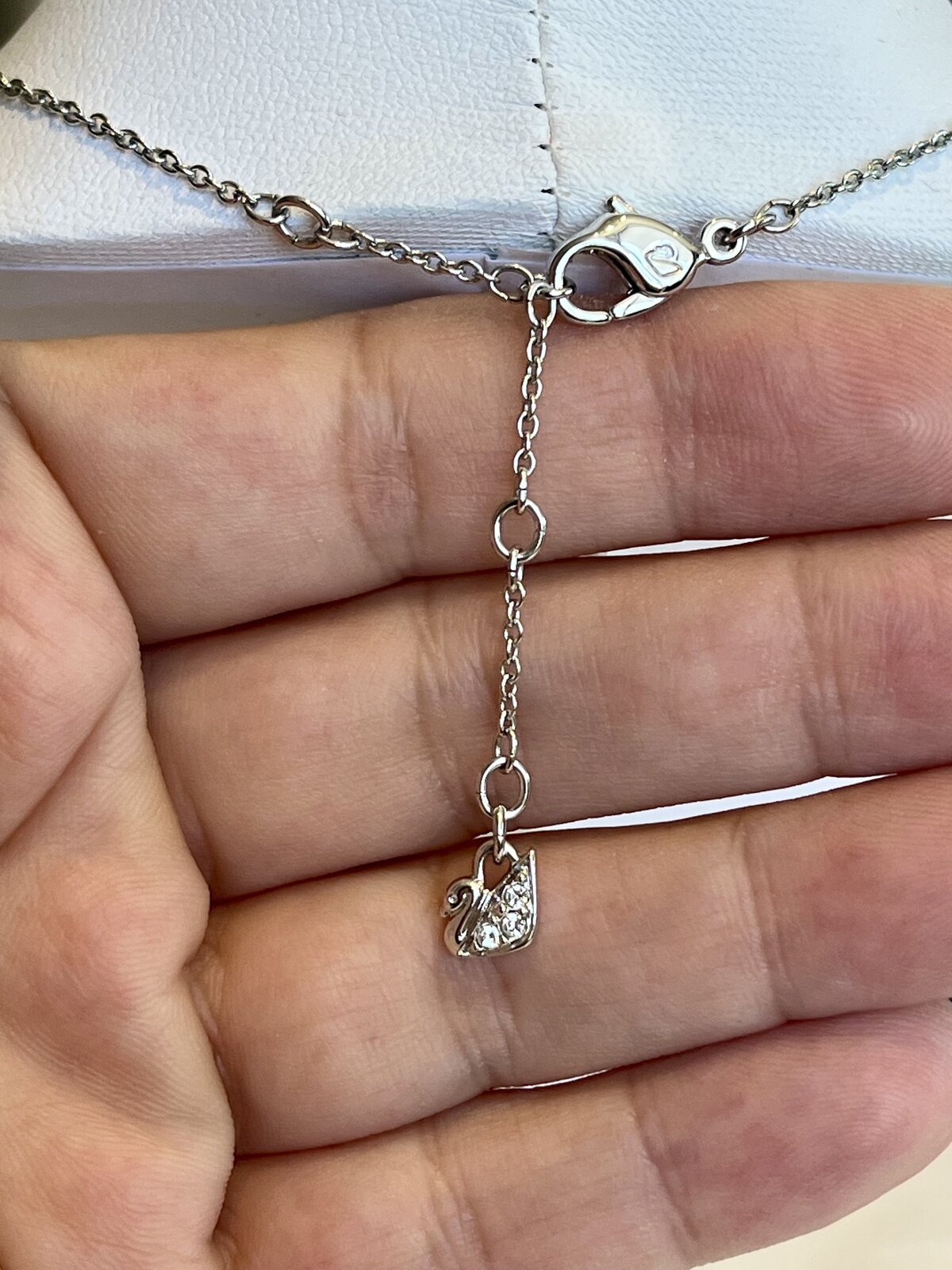 RETIRED MILA PROVENCE LAVENDER PENDANT NECKLACE - INNC