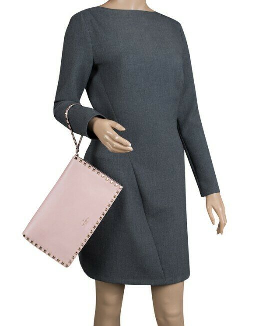 Garavani Rockstud Clutch