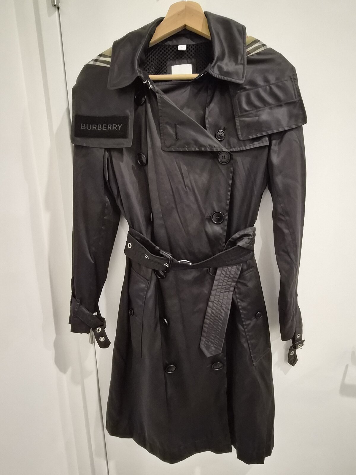 Kensington black light trench coat