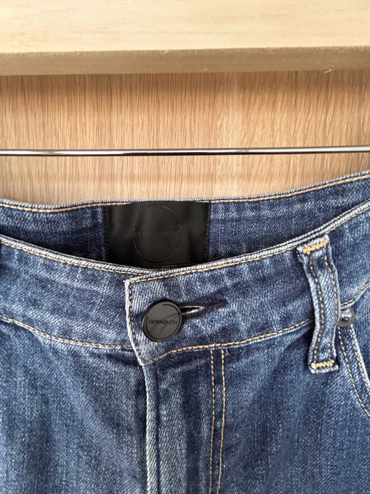 Old Indigo Crop Jeans