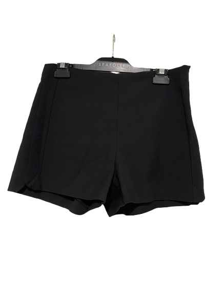 SHORT BLACK