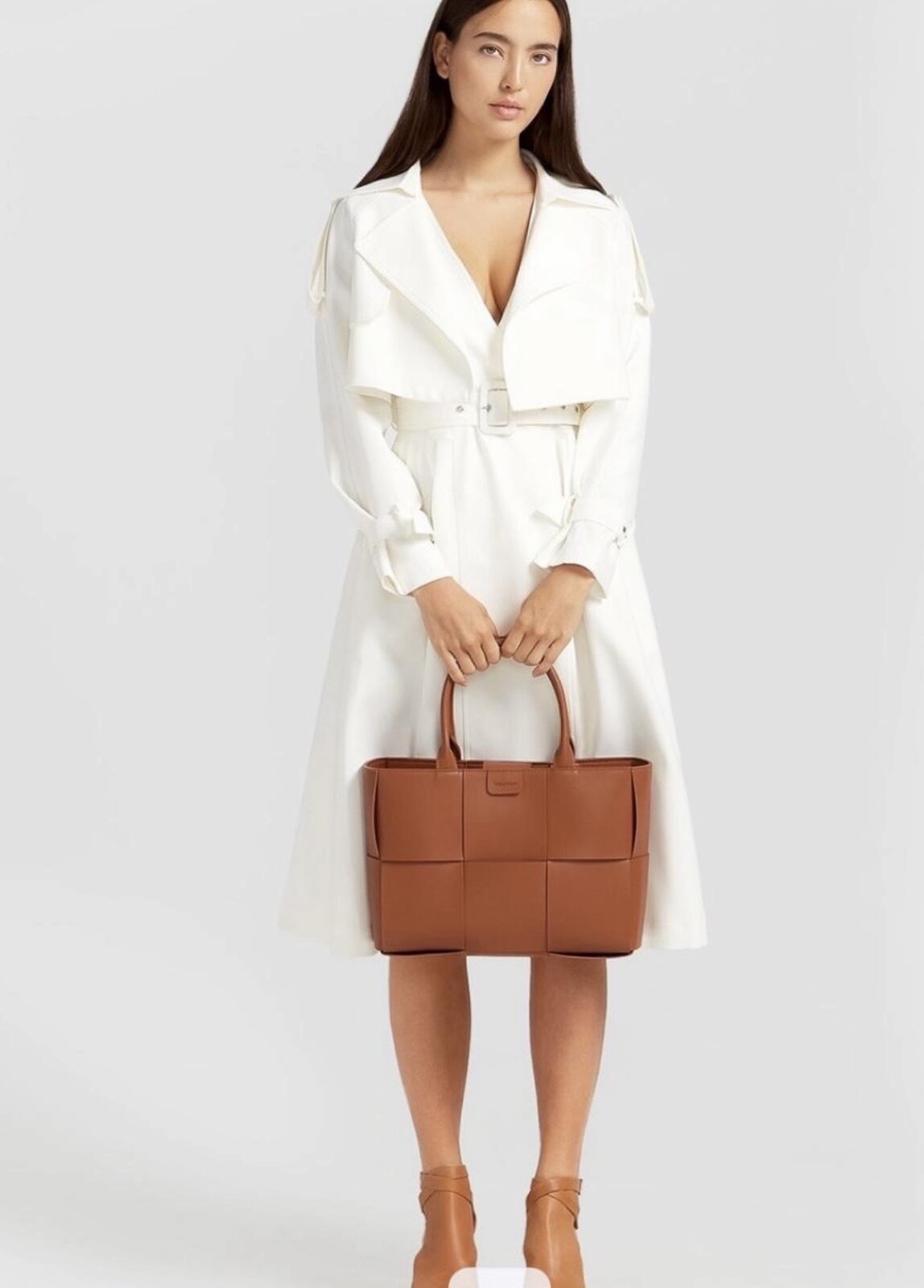 Manhattan Cropped Trench Coat – Ivory | BNWT | Size M |