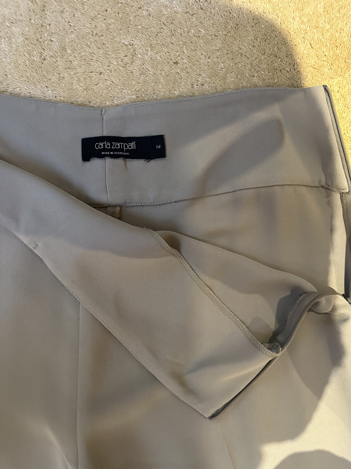 New kelp crepe pants, size 14. Jacket also available.