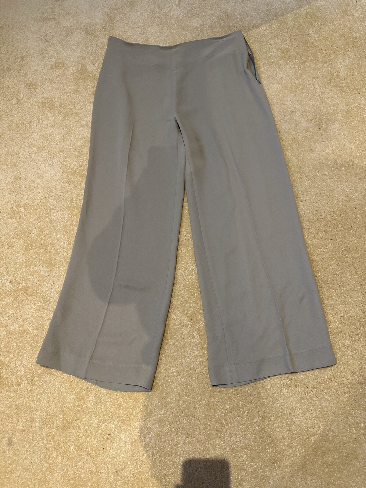 New kelp crepe pants, size 14. Jacket also available.