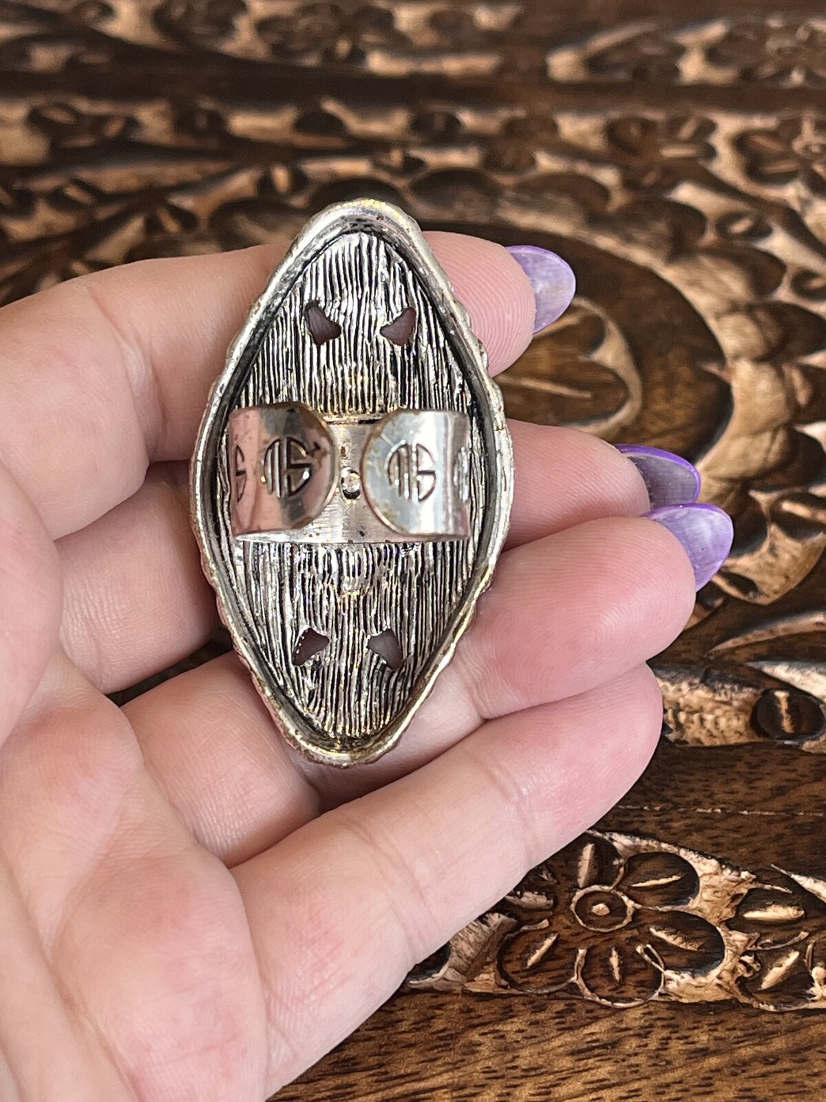 NIGHT MOVES RING IN SILVER WITH ONYX & MARCASITE