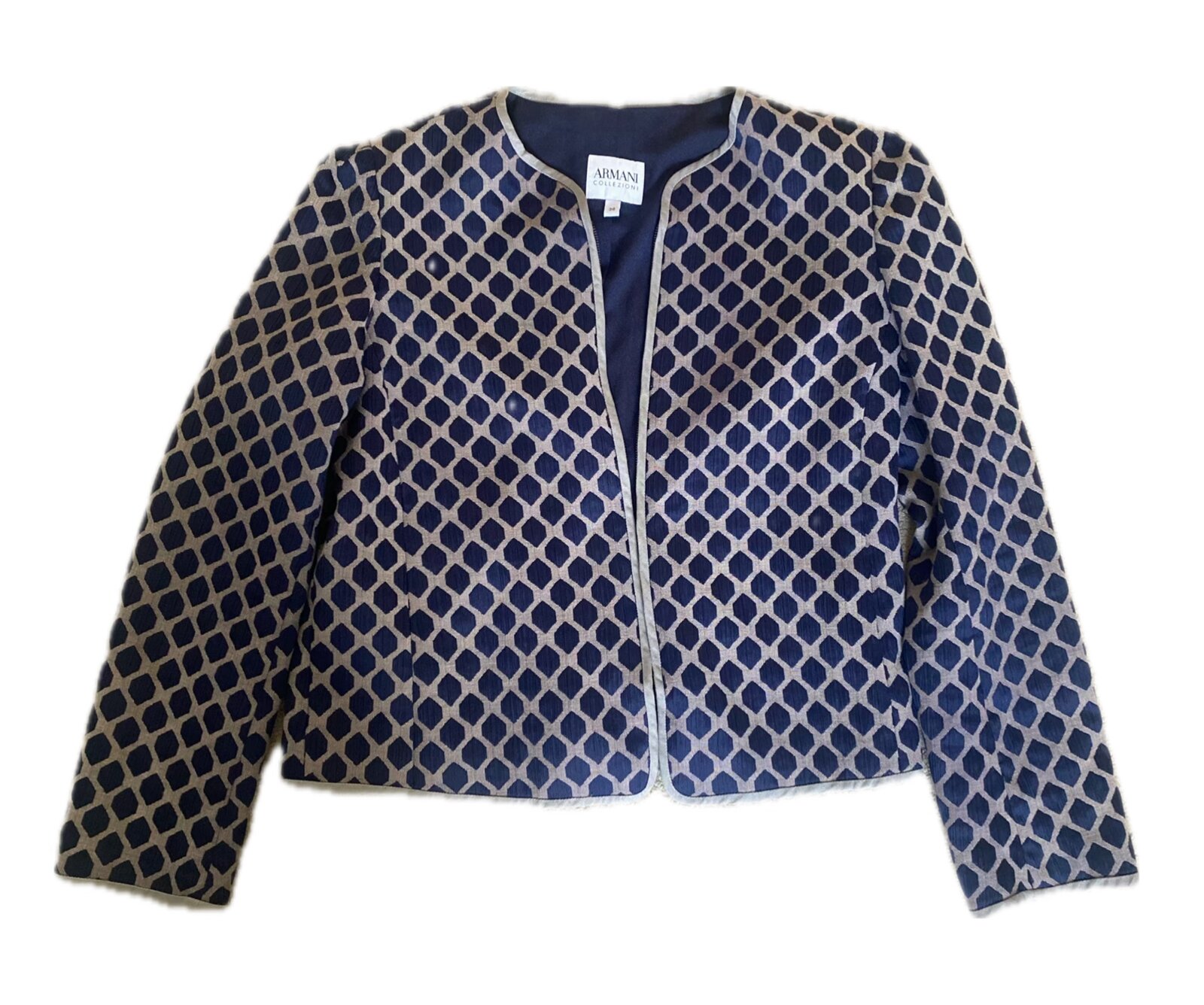Zip collarless fitted blazer