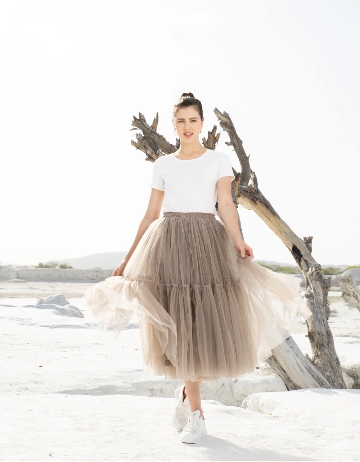 ARIZONA RUFFLE TULLE SKIRT - TAN BROWN