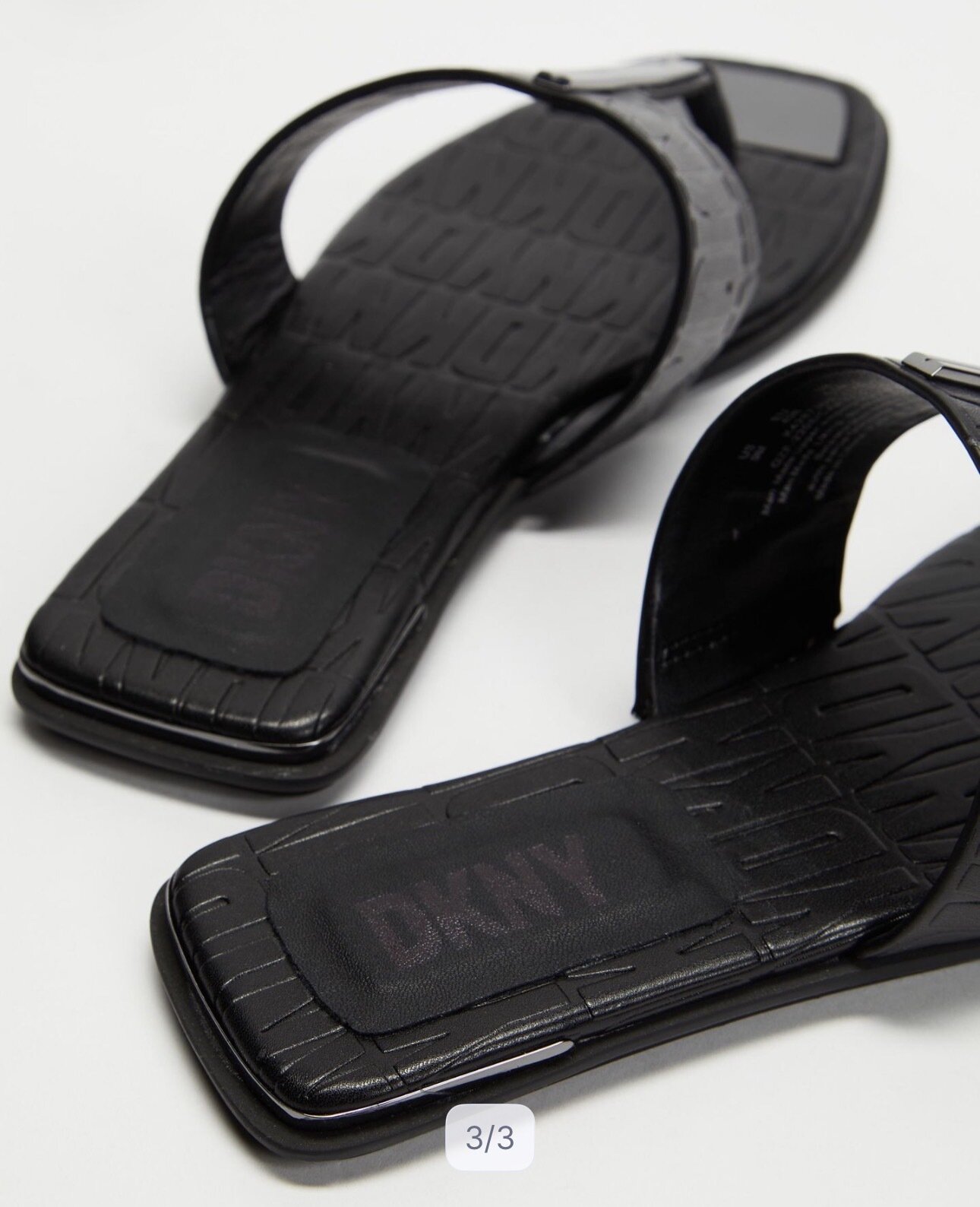 Deja flat thong sandals 