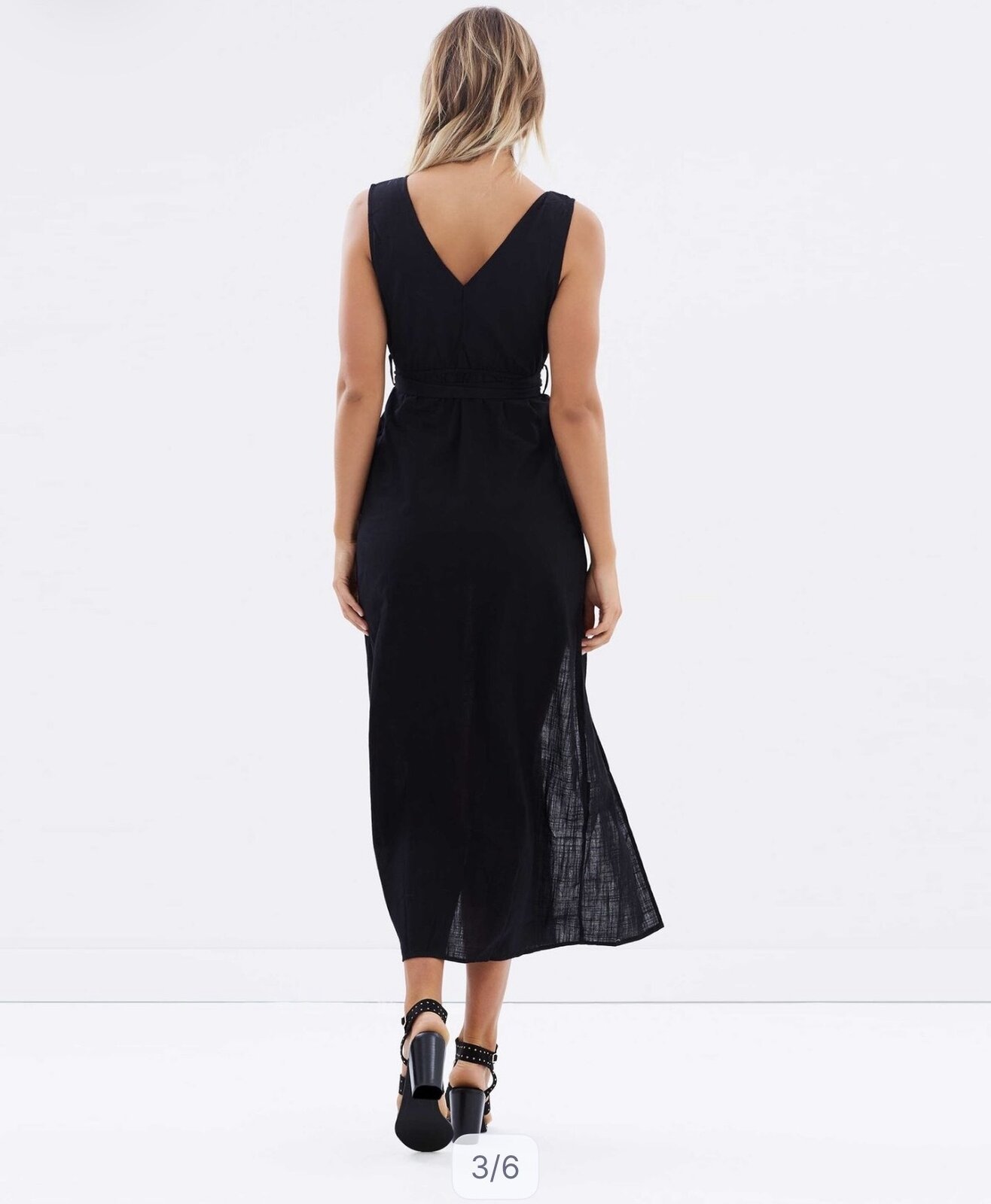 – Esperanza Plunging Dress | Black | Size S | NWOT