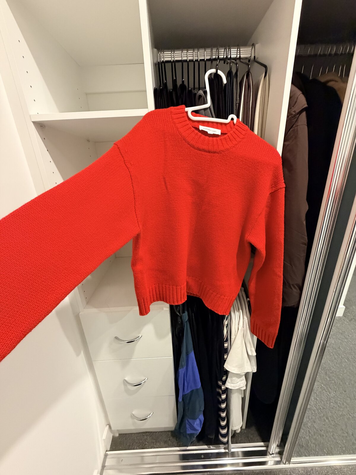 Red knitted Jumper 