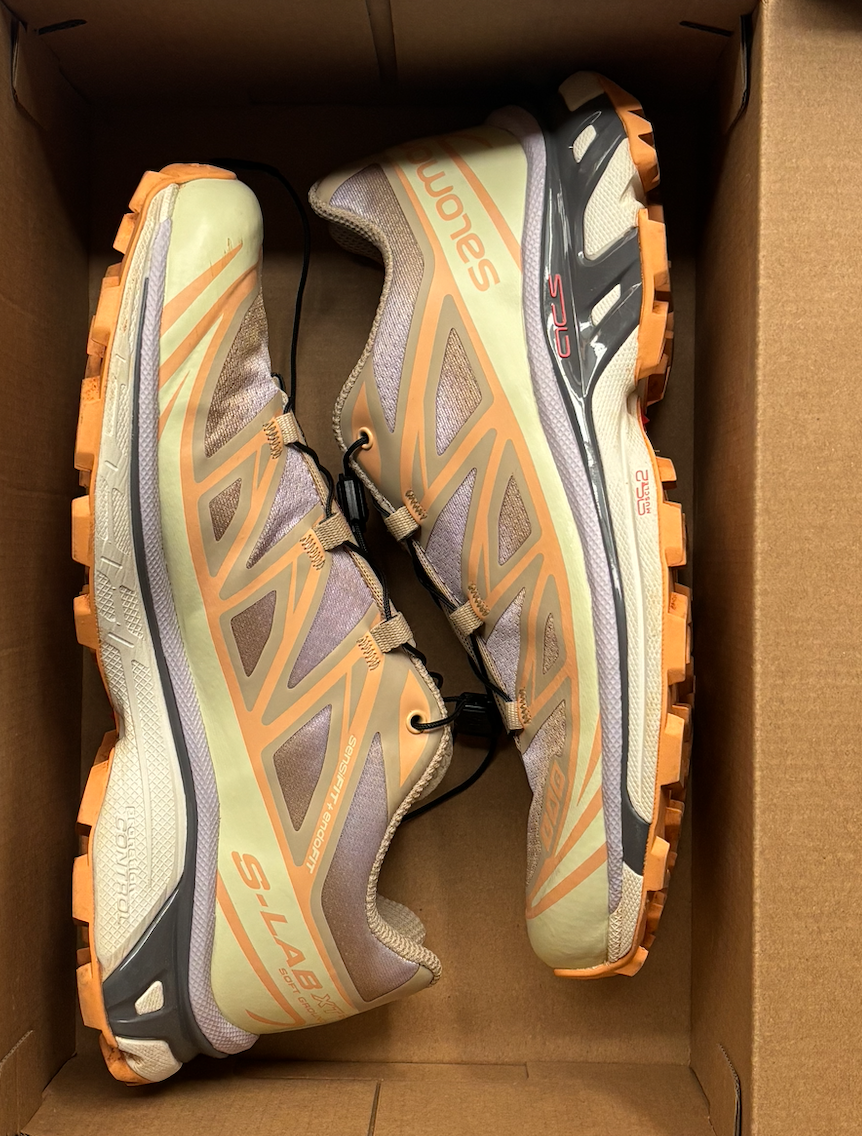 XT-6 Skyline 'White Pepper/ Peach Quartz/ Orchid Petal'